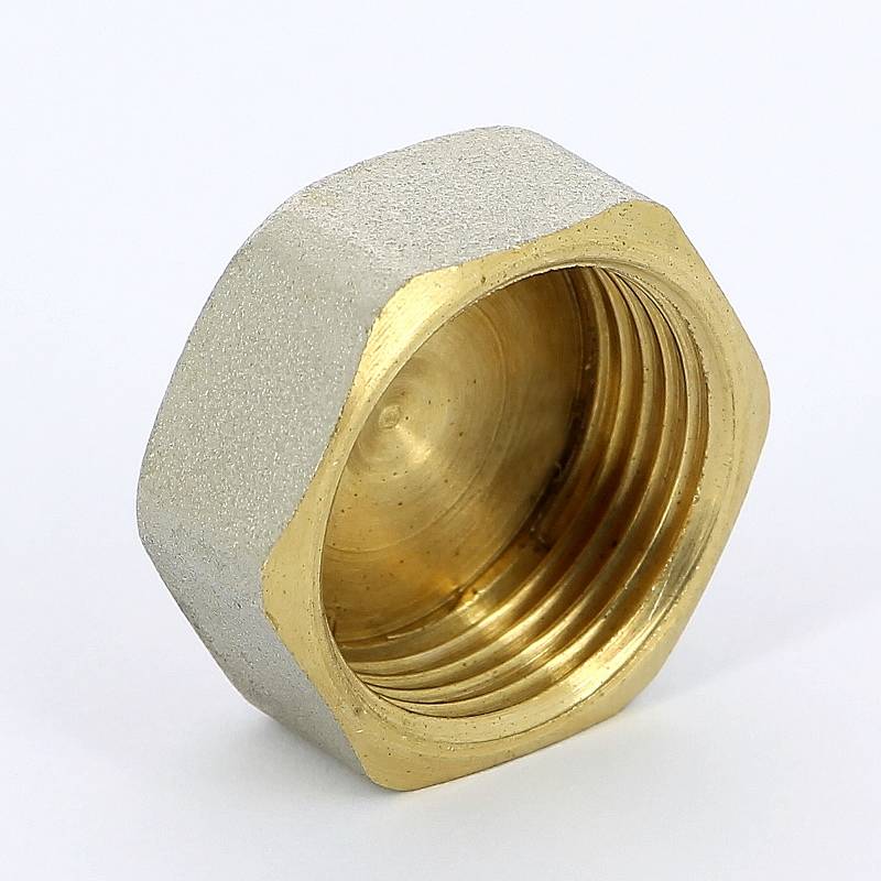 Заглушка латунная с внутренней резьбой Emmeti 1 01291538