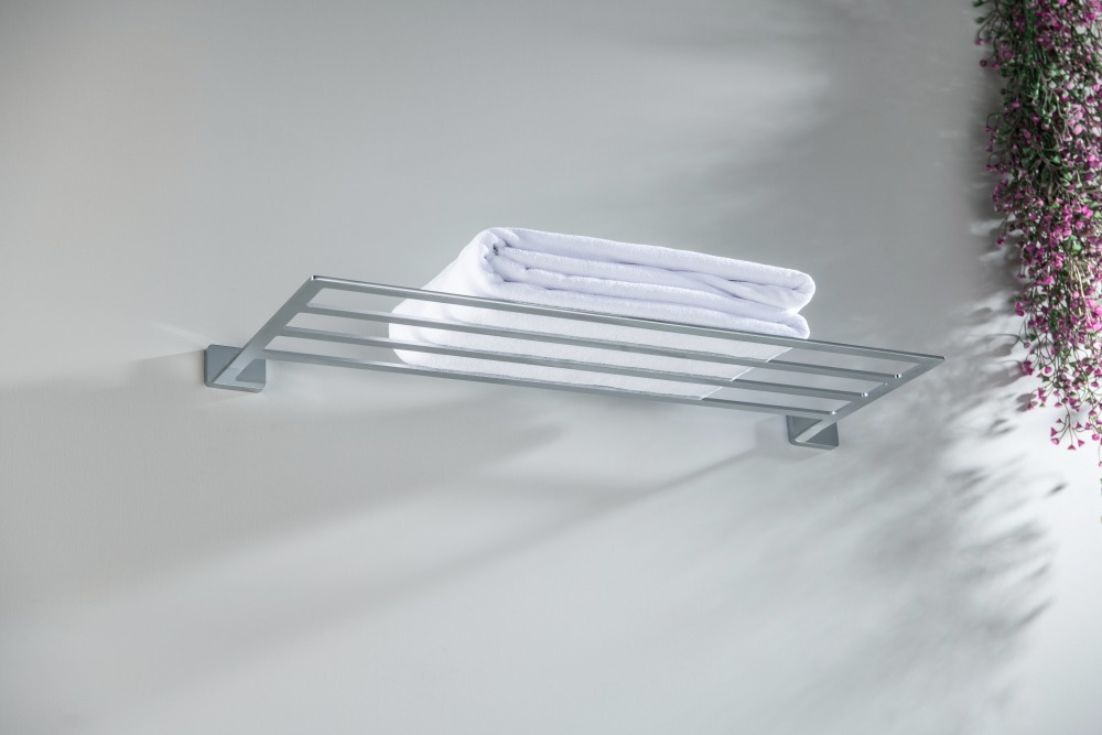 Полка для полотенец с держателем Aquatek Libra хром AQ4322CR