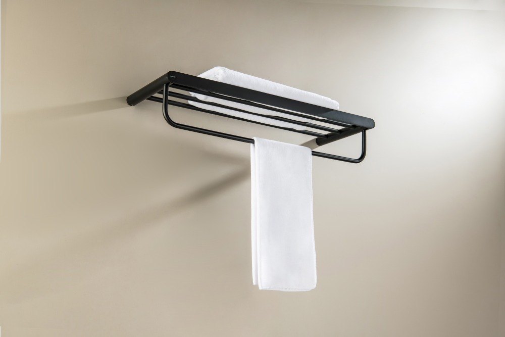 Полка для полотенец Aquatek Лира матовый черный AQ4415MB