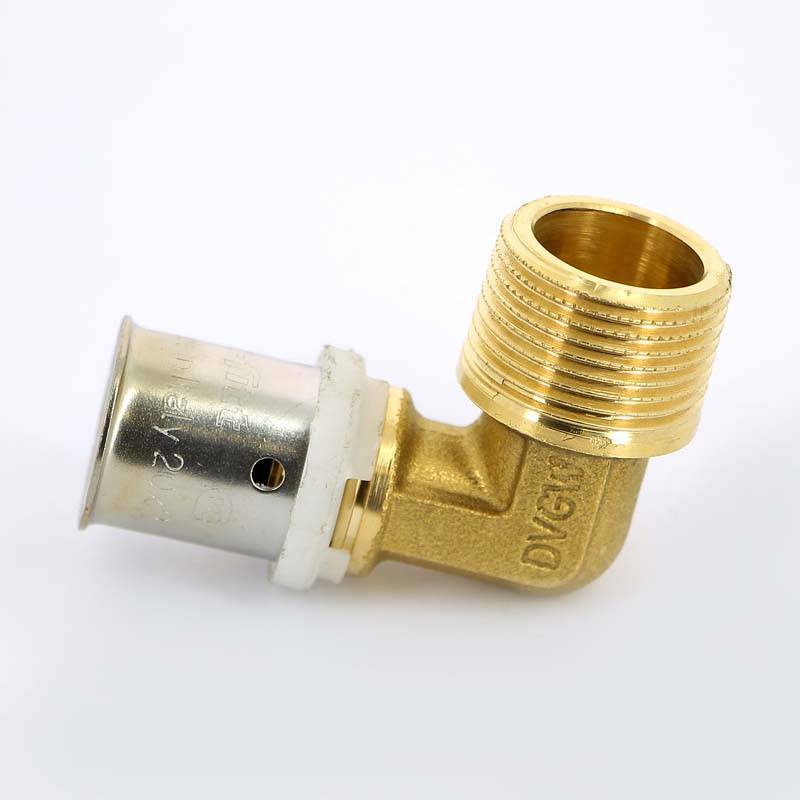 Угол пресс с наружной резьбой Uni-Fitt 20x3/4 705G7300