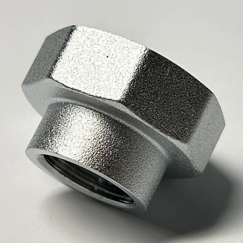 Переходник резьбовой General Fittings ВР-ВР 1x1/2 хромированный с плоской прокладкой dui635C4201