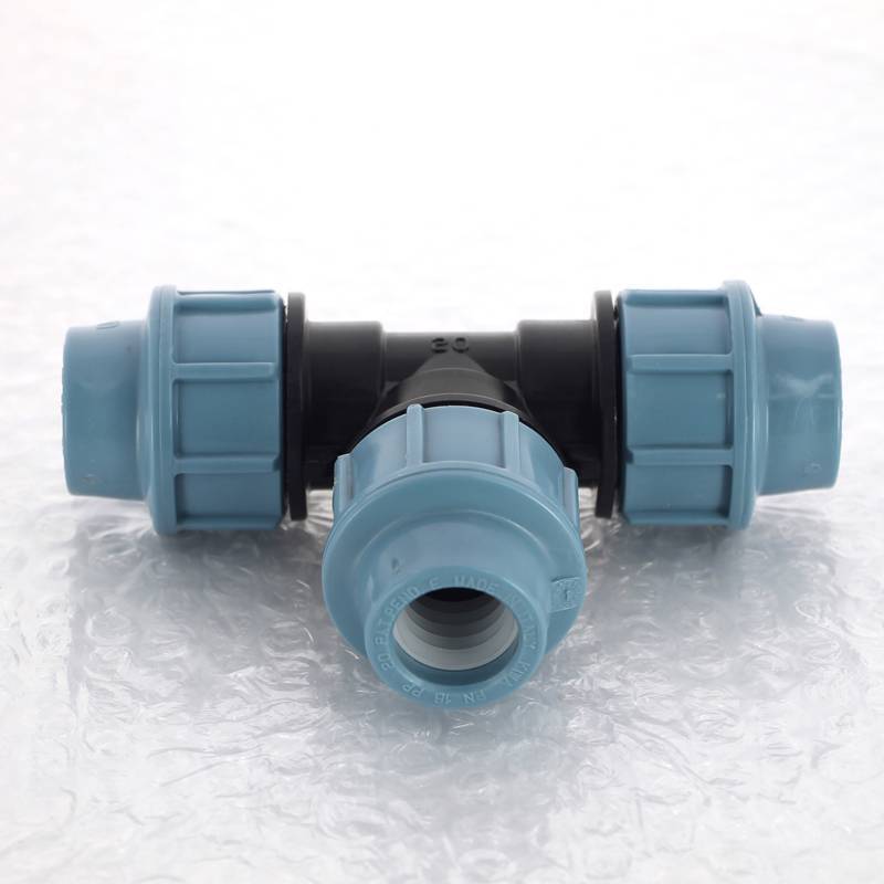 Тройник обжимной для ПНД труб Unidelta 20 мм 1005020000