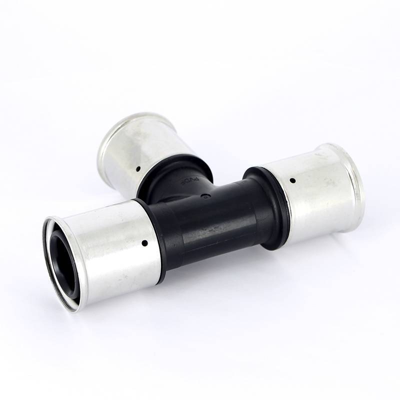 Тройник пресс PVDF Henco 40х40х40 мм 9PK-404040