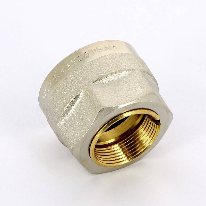 Соединитель для медных труб обжимной Tiemme Евроконус 18 мм х 3/4 1440018