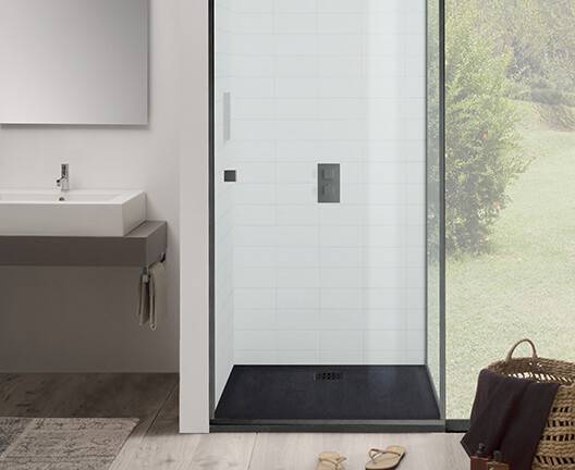 Душевой поддон Globo DOCCIAPIETRA 900x900x30 мм с антислипом чёрный DP09090504