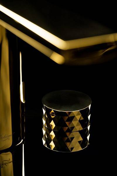 Смеситель для раковины Boheme Venturo врезной на 3 отверстия Diamond золото глянцевое 150-G-DIAMOND