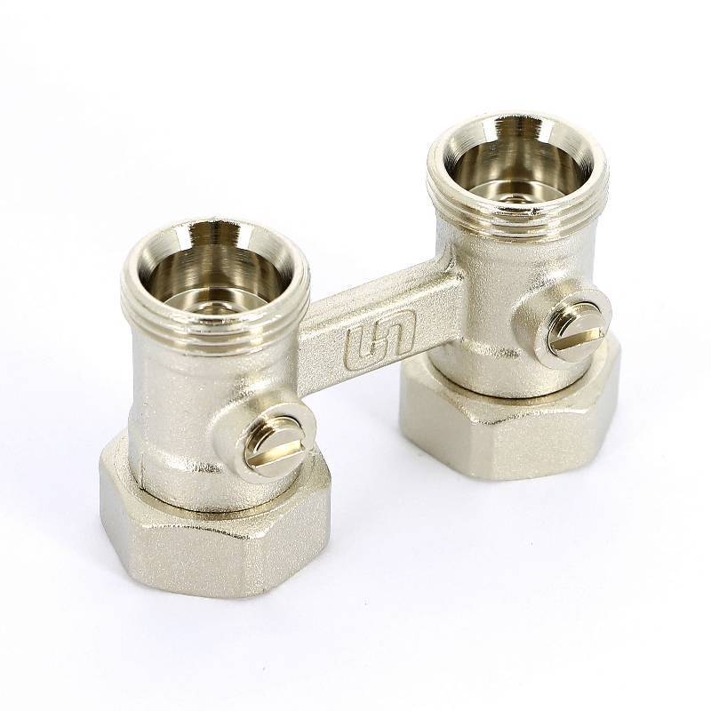 Узел радиаторный прямой Uni-Fitt для двухтрубных систем НВ 3/4 EK x 3/4 EK 192N3300