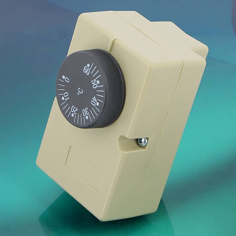 Термостат контактный Emmeti с наружной шкалой 0-60 °C 02012038