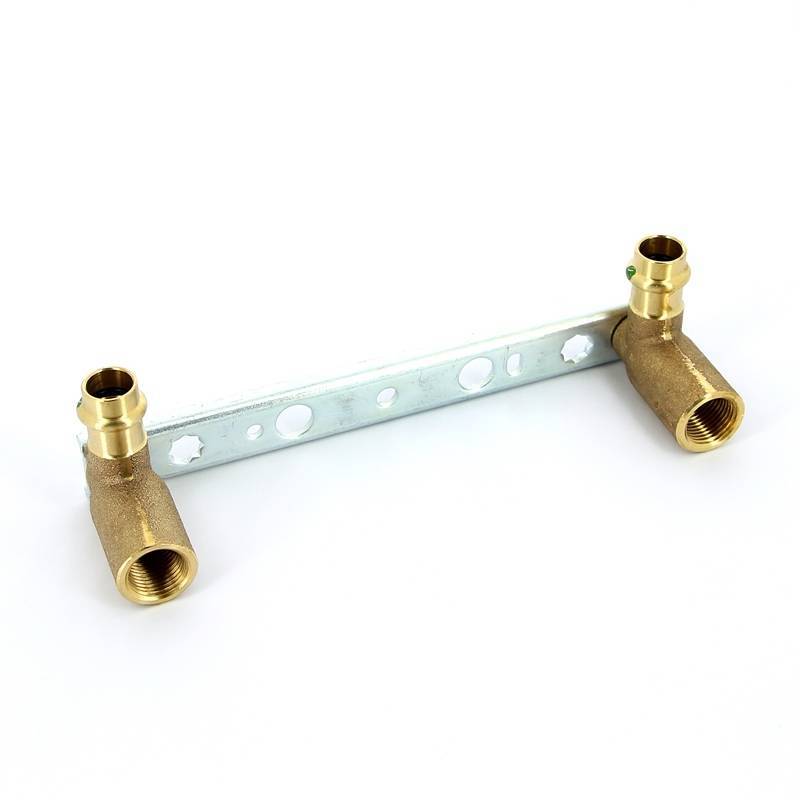 Водорозетка пресс двойная на рельефной планке Viega Sanpress 15х1/2 ВР межосевое расстояние 150 мм 124502