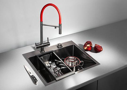 Смеситель для кухни Omoikiri Kanto-GM выдвижной излив под фильтр вороненая сталь 4994013