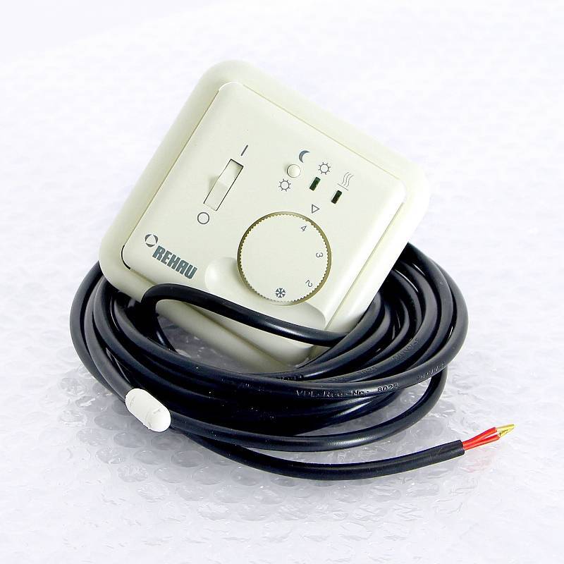 Термостат Rehau Comfort с таймером и выносным датчиком 16 А 227493