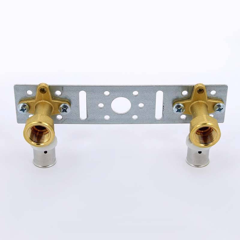 Водорозетка пресс-В двойная на планке Uni-Fitt 20х1/2 712G7200