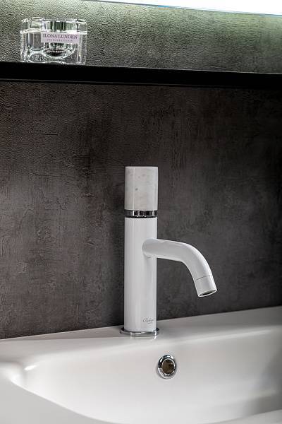 Смеситель для раковины Boheme Stick белый 121-W-MR-WHITE