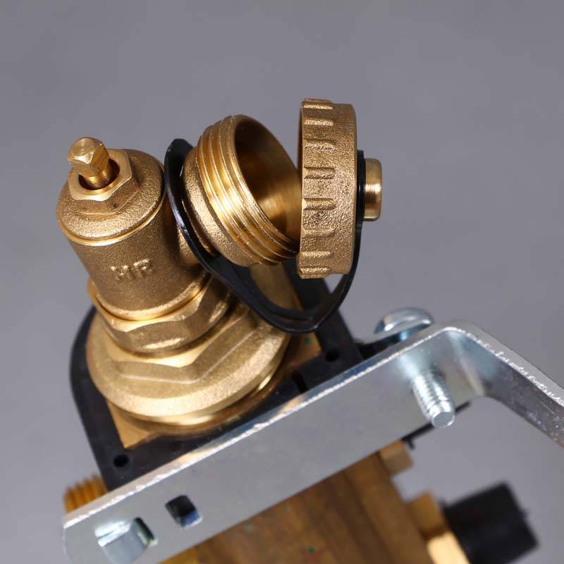 Коллекторная группа Watts HKV 1x3/4 EK 4 выхода 10004176