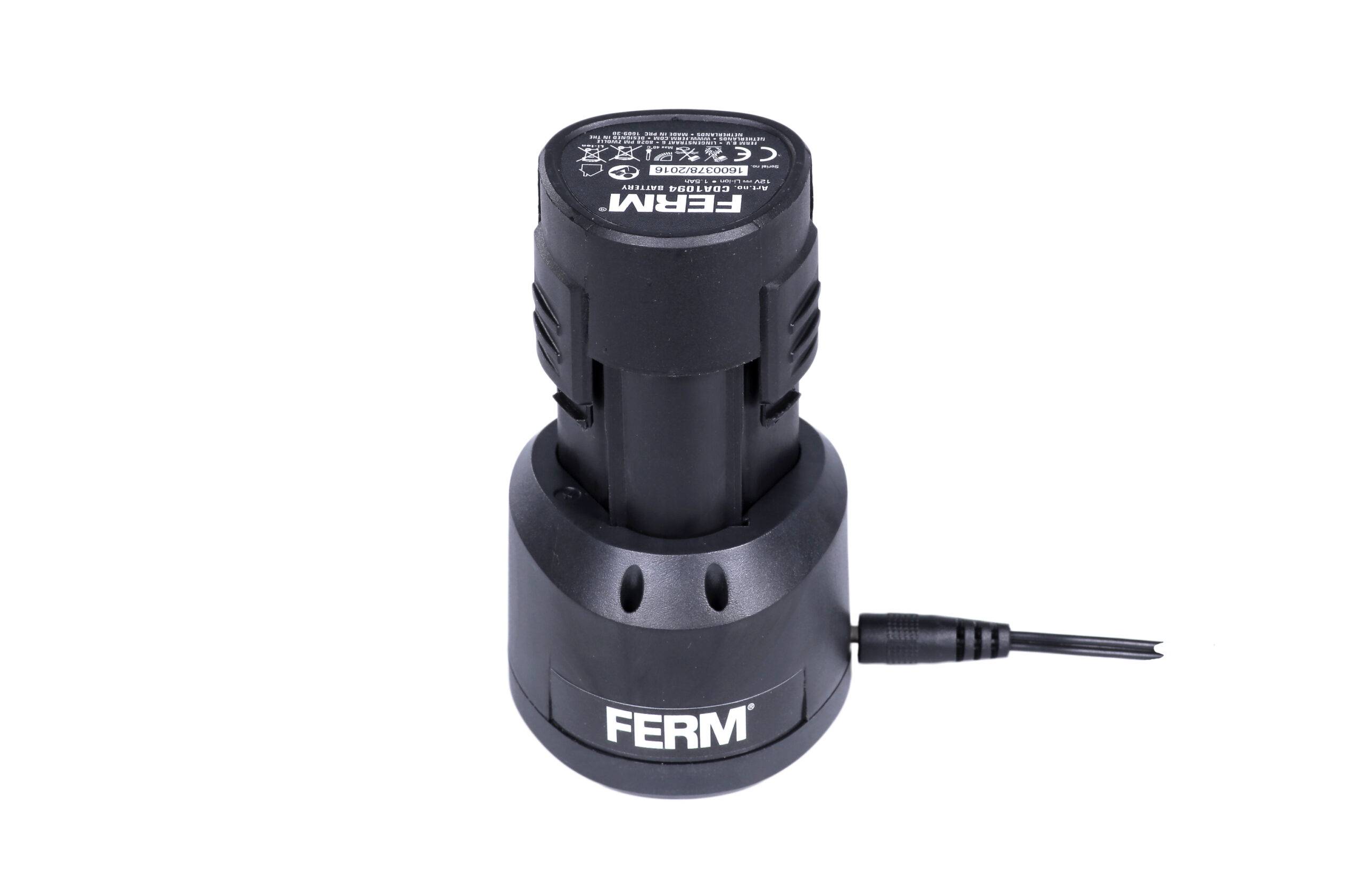 Лобзик аккумуляторный FERM JSM 12 В в кейсе JSM