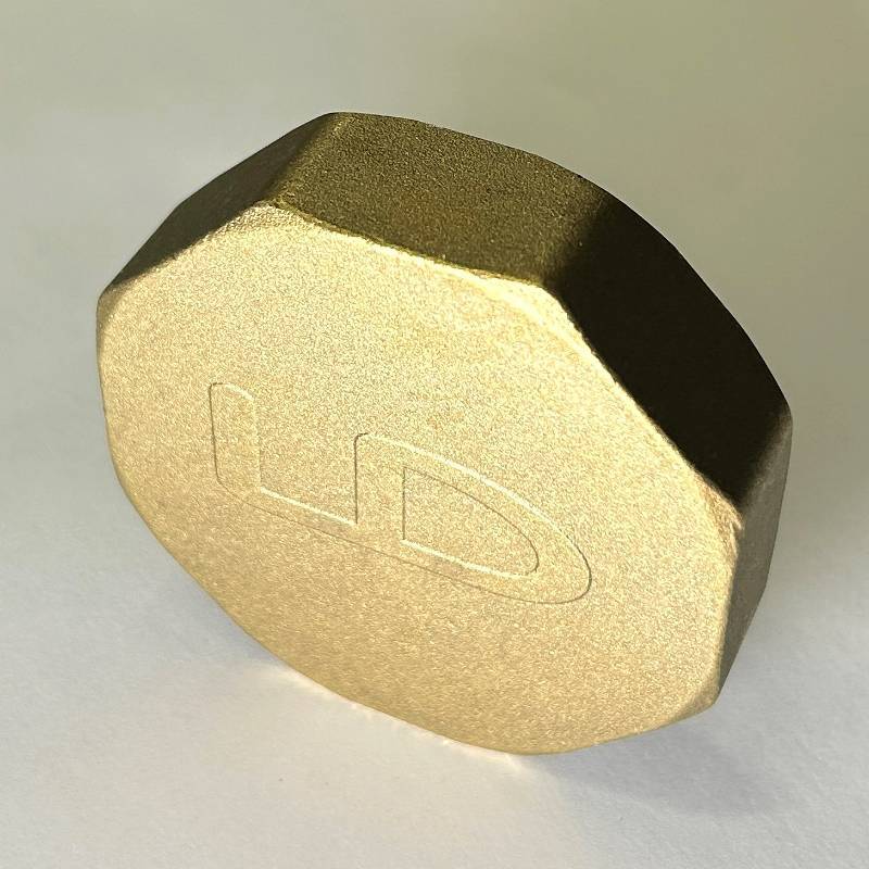 Заглушка резьбовая латунная LD DN50 2 ВР LD.65.504.50