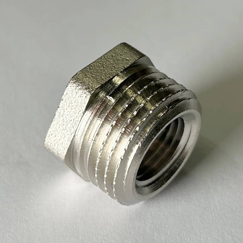 Футорка резьбовая LD 1/2x1/4 латунь LD.65.507.15х8