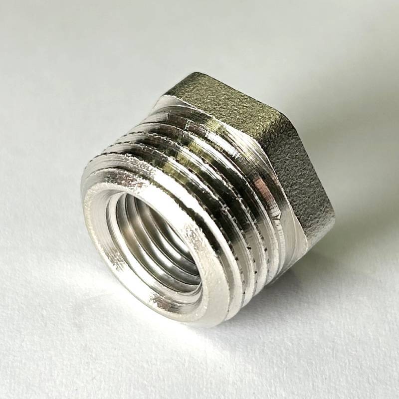 Футорка резьбовая LD 1/2x1/4 латунь LD.65.507.15х8