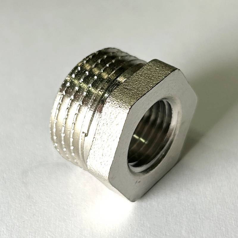 Футорка резьбовая LD 1/2x1/4 латунь LD.65.507.15х8