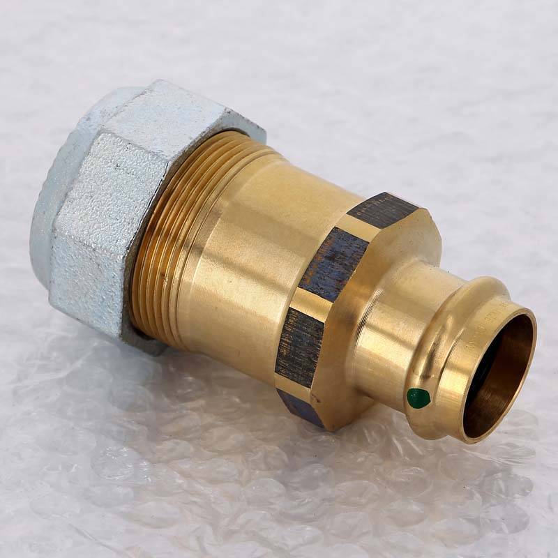 Переходник бронзовый Viega Sanpress со стальной трубы на медь 1х28 мм 588564