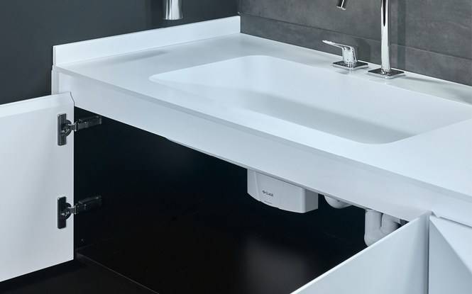 Водонагреватель проточный электрический Clage MPH 3 3.5 кВт -