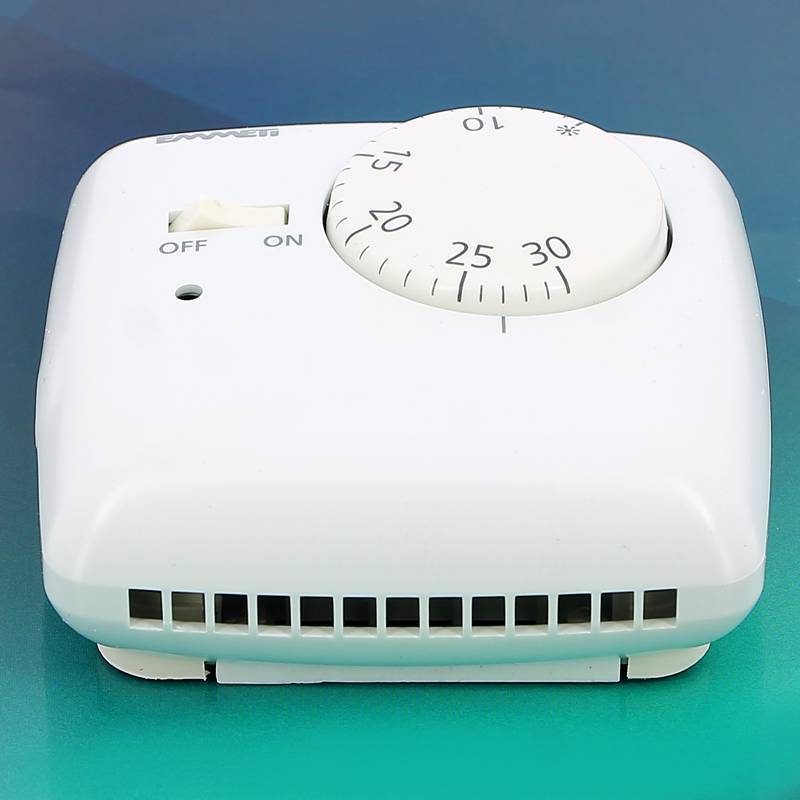 Термостат комнатный Emmeti Termec со светодиодом и выключателем On/Off 02001018