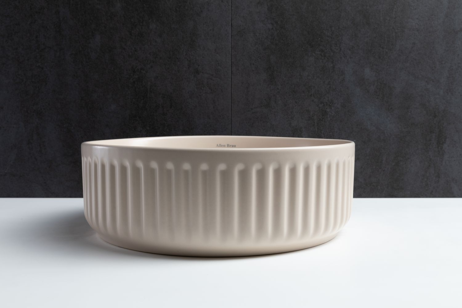 Раковина-чаша Allen Brau Fantasy 36х36х12 см айвори 4.11032.IV