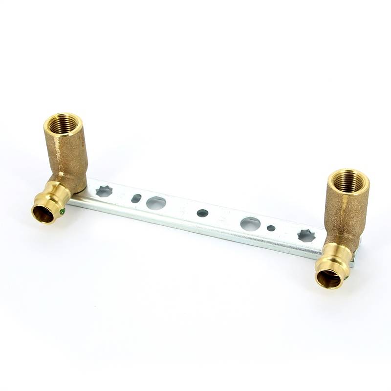 Водорозетка пресс двойная на рельефной планке Viega Sanpress 15х1/2 ВР межосевое расстояние 150 мм 124502