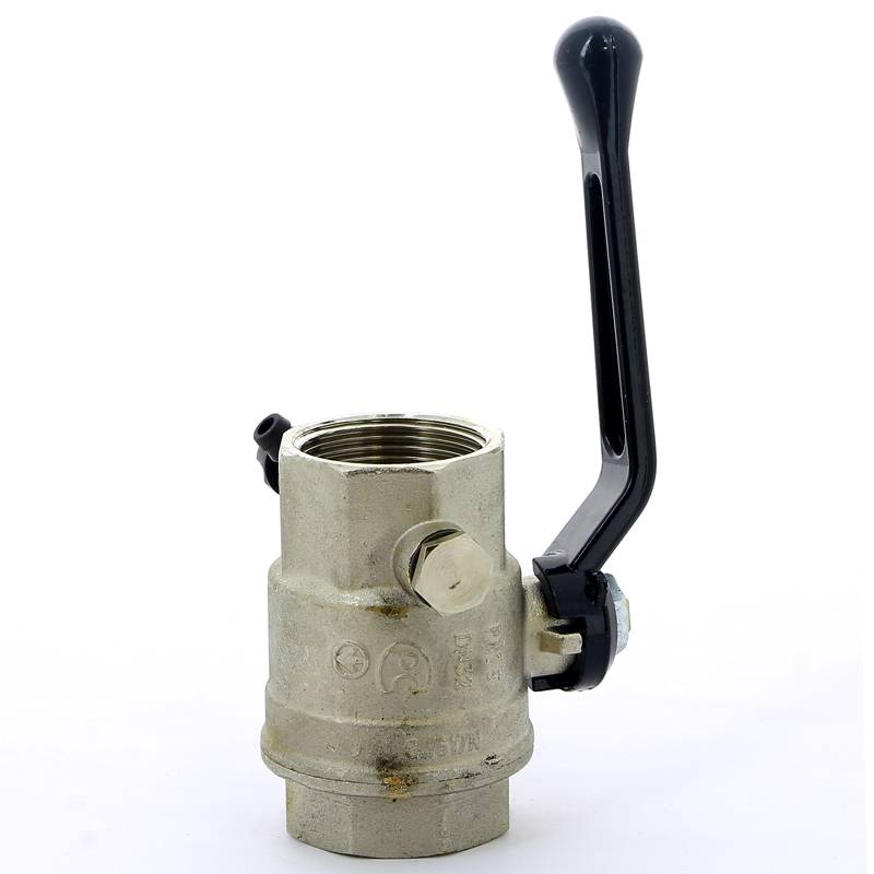 Кран шаровой Bugatti OREGON ВВ с заглушкой и дренажным вентилем рычаг 1 1/4 03300034