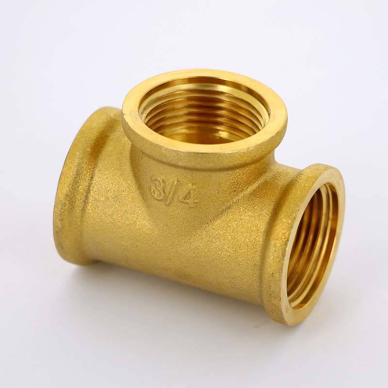 Тройник латунный Uni-Fitt 3/4 ВР 615G3330