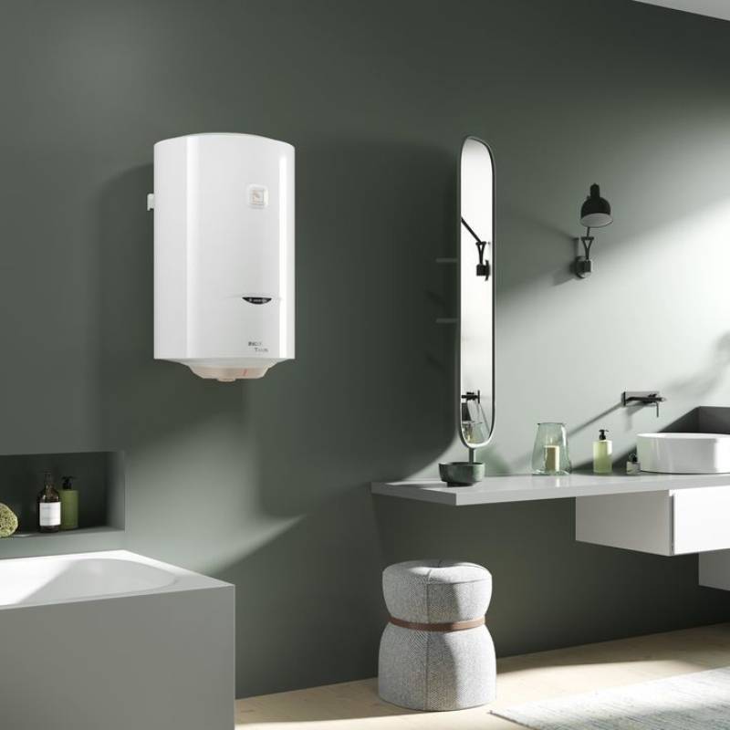 Водонагреватель электрический накопительный Ariston PRO1 R ABS 30 V SLIM 3700580