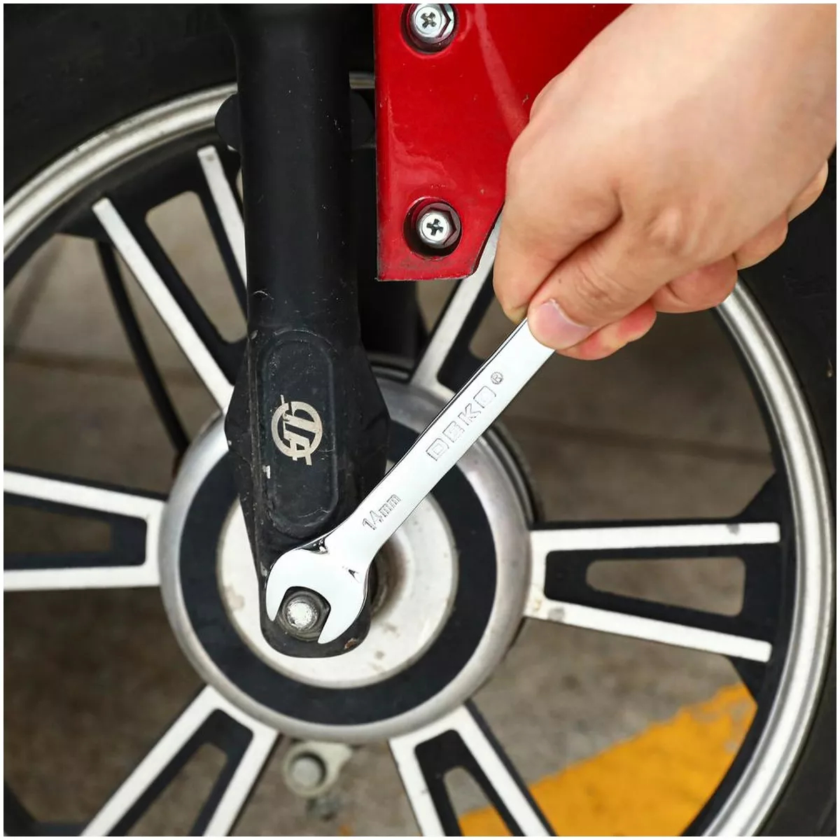 Набор комбинированных трещоточных шарнирных ключей DEKO RW02 8-17 мм 6 предметов RW02