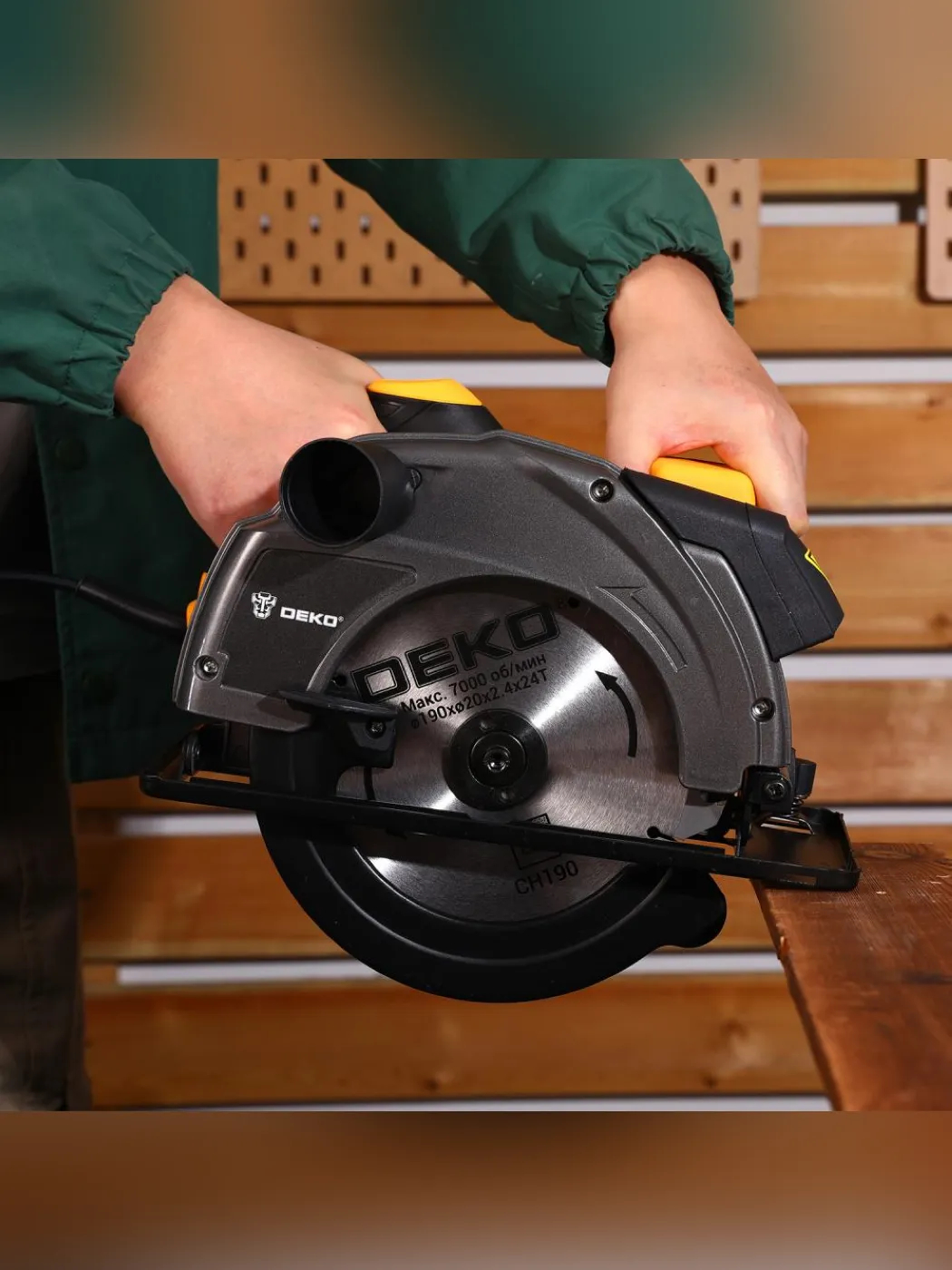 Дисковая пила DEKO CS1800-D 1800 Вт CS1800-D