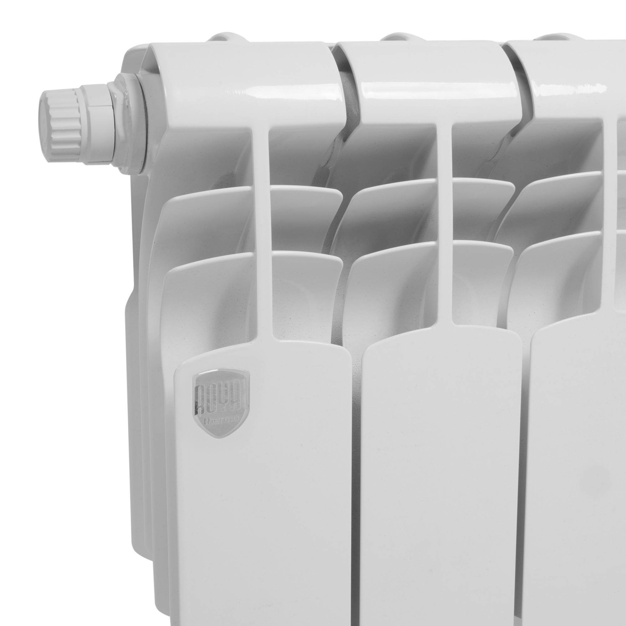 Радиатор биметаллический Royal Thermo Vittoria Super 300 VDL 15 секций нижнее подключение 1426010