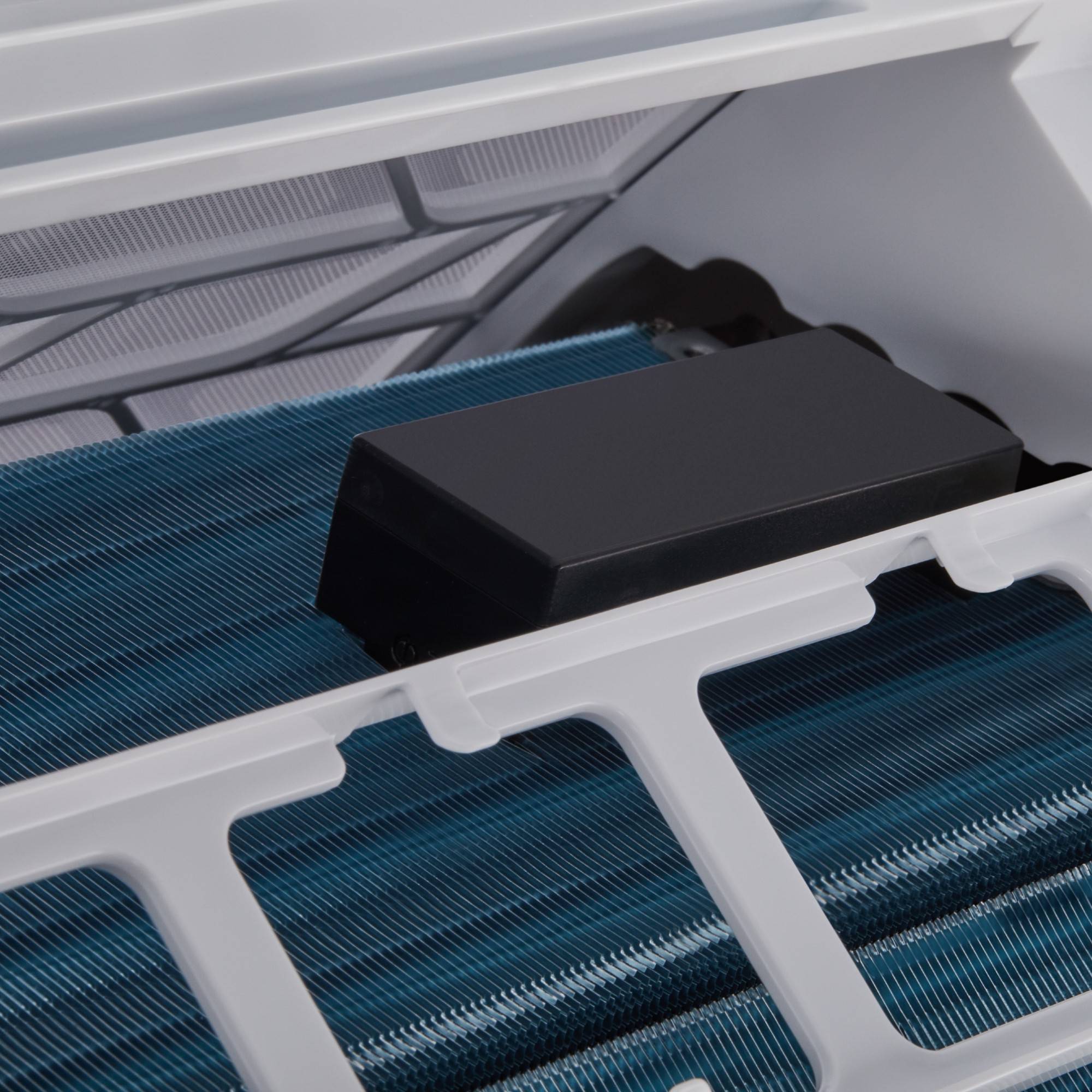 Сплит-система инверторная Electrolux Enterprise Super DC Inverter White комплект EACS/I-24HEN-WHITE/N8