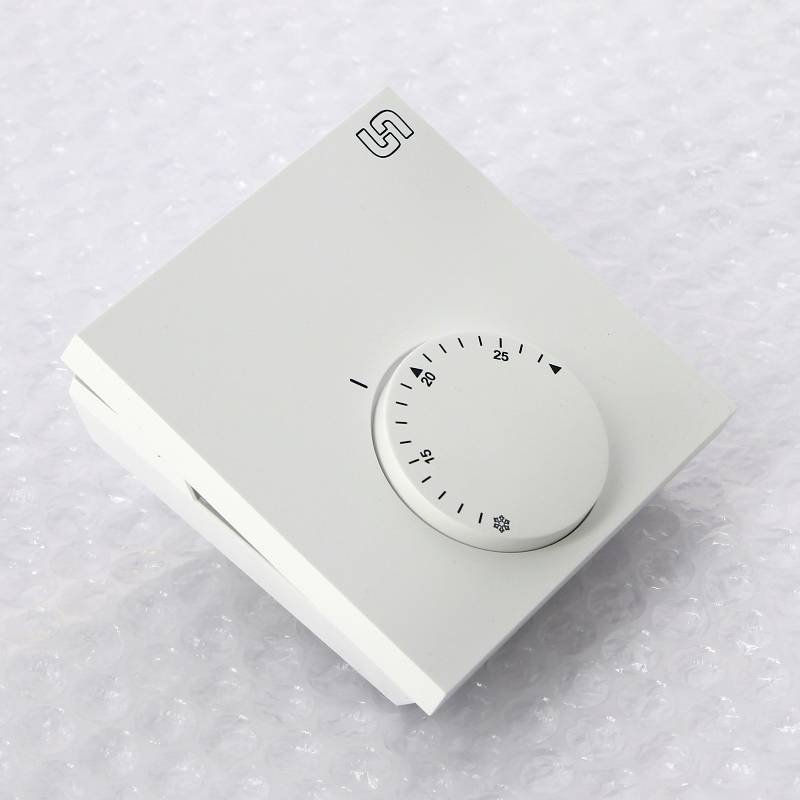 Термостат комнатный электронный Uni-Fitt НЗ проводной 340M1000