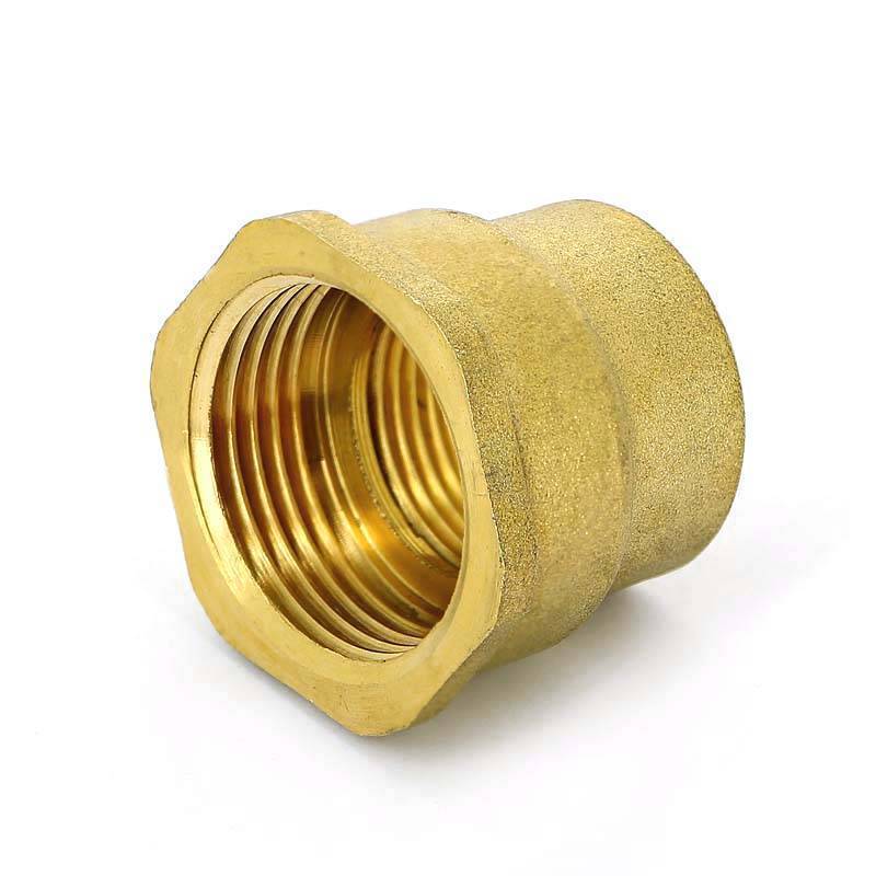 Муфта латунная Uni-Fitt 1 x 1/2 дюйма ВР-ВР 602G4200