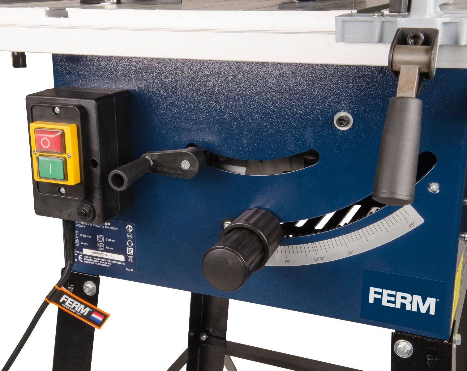 Станок распиловочный Ferm TSM Вт TSM