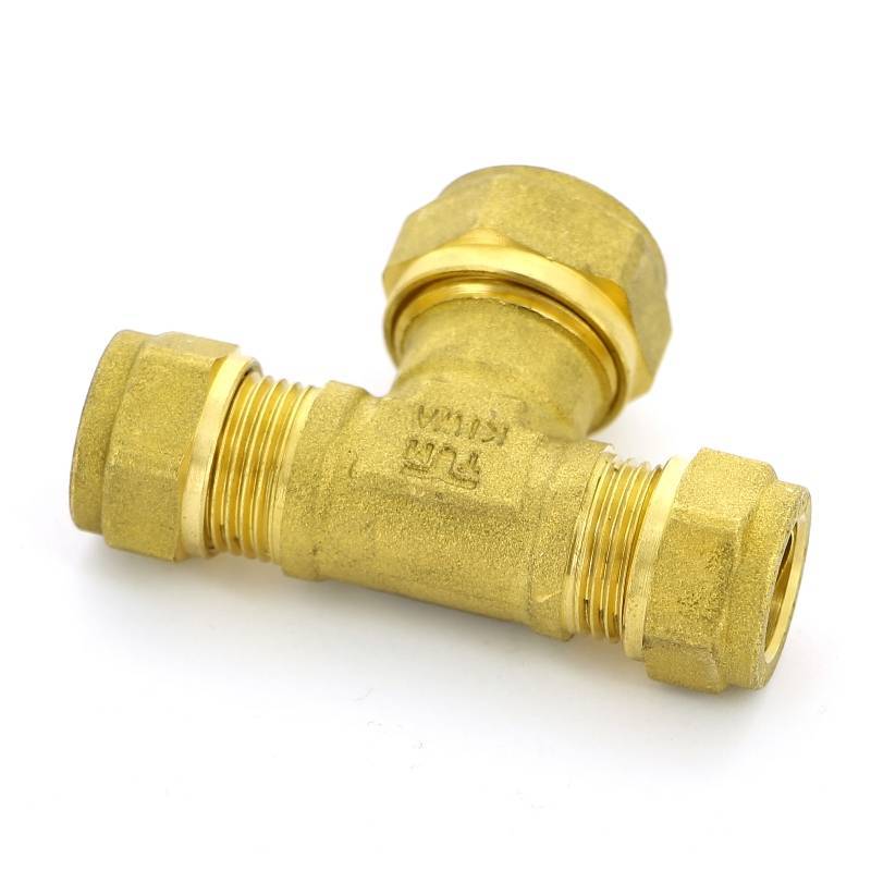 Тройник никелированный Tiemme 1/2x3/8x1/2 ВР-ВР-ВР 1500533