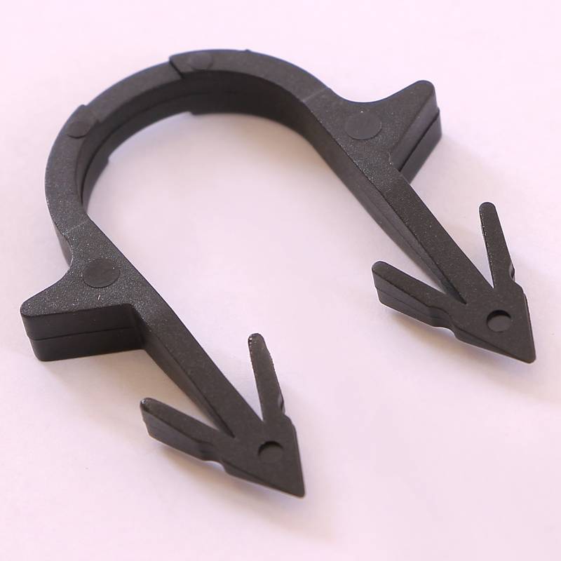 Скоба якорная REHAU для труб 14-17 мм 240221