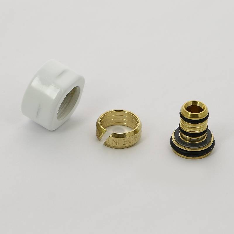 Соединитель для металлопластиковой трубы Carlo Poletti 16х2 мм белый A58502E9016