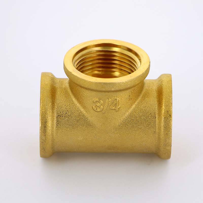 Тройник латунный Uni-Fitt 3/4 ВР 615G3330