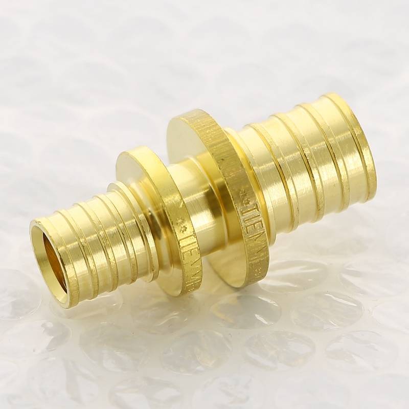 Муфта аксиальная переходная Uni-Fitt 20х16 мм 740G7600