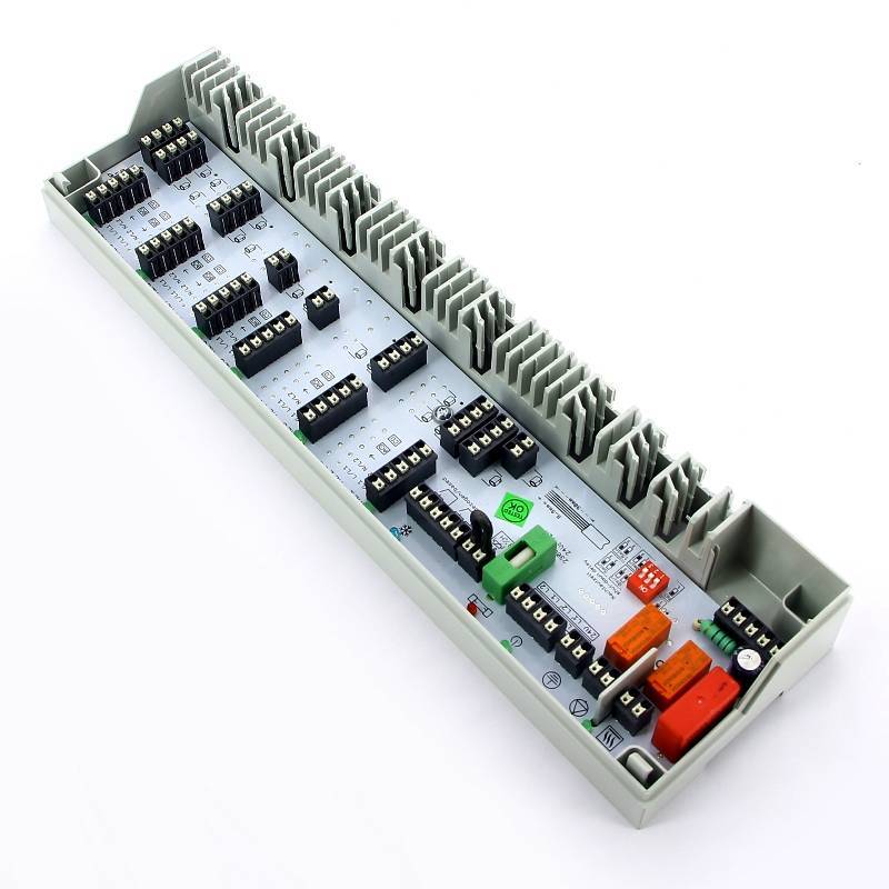 Модуль управляющий базовый Uni-Fitt 6 зон НО/НЗ проводной 380M2062