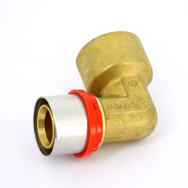 Угольник пресс-ВР Tiemme 32х1 1650057