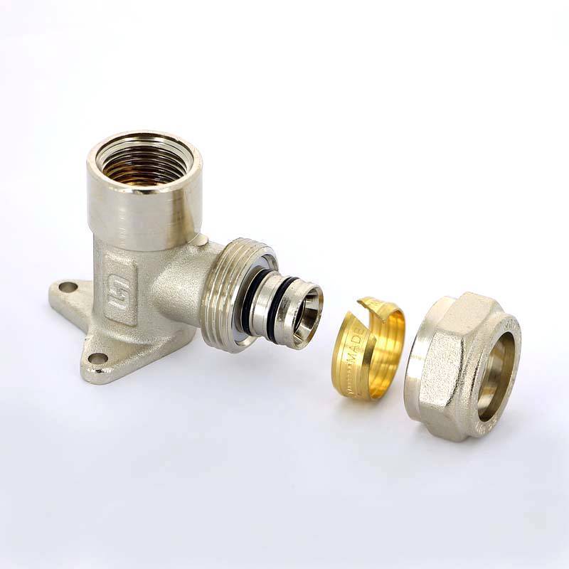 Водорозетка обжимная Tiemme 16x3/4 ВР никелированная 1600096