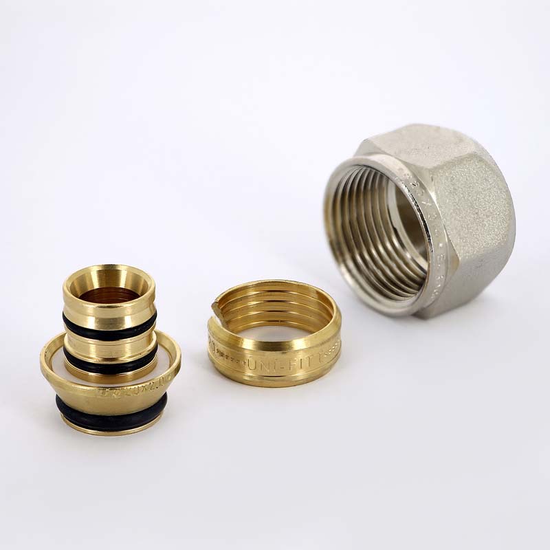 Соединитель обжим-В 20(2.0) х 3/4ЕК