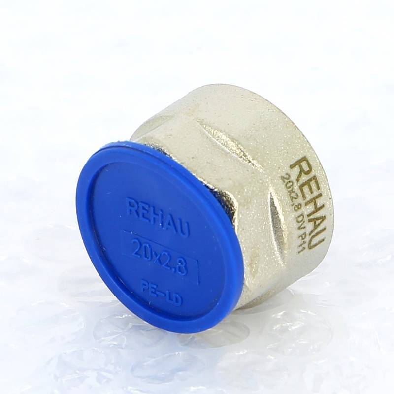 Соединитель обжимной REHAU RAUTITAN flex/pink 20x2.8 мм - 3/4 EK никелированный 266362