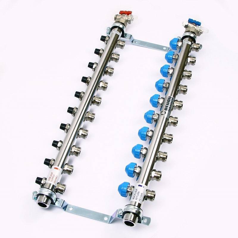 Коллекторная группа из нержавеющей стали Rehau HKV-D с регулирующими и термостатическими вентилями 1 x 3/4 EK 10 выходов 218101