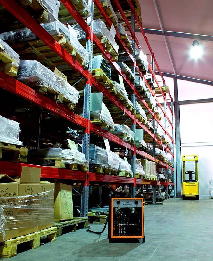 Тепловая завеса электрическая Тепломаш КЭВ-18С40Е 18 кВт 111001